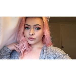 Meet your Posher, Paige lynn